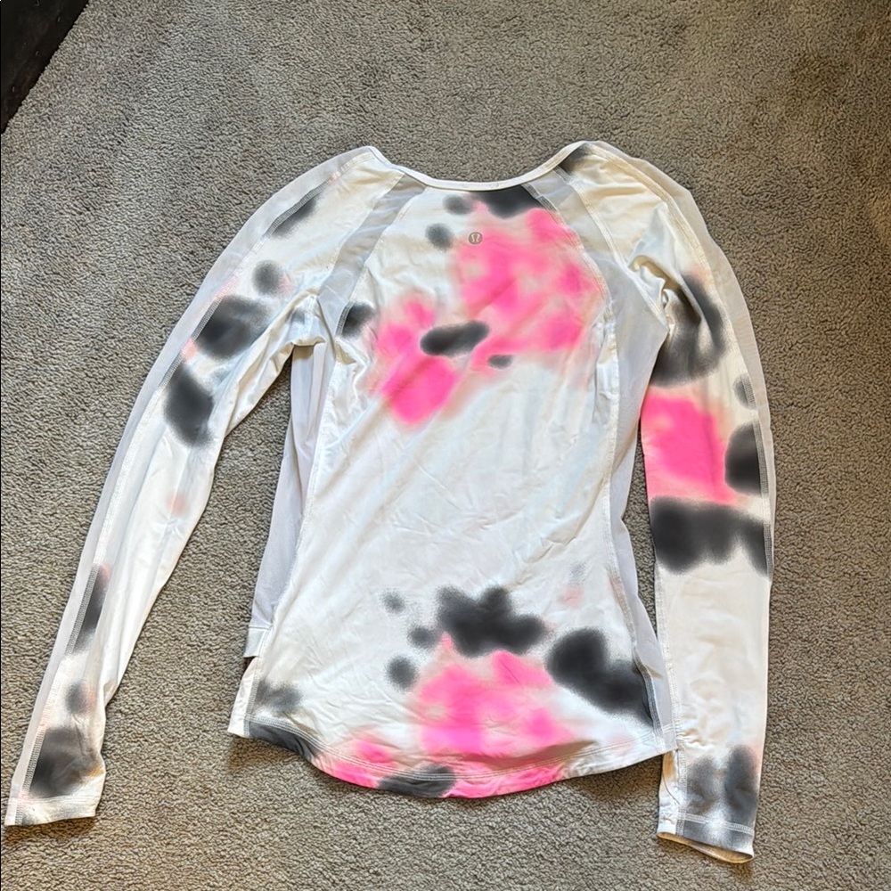 Lululemon Tie-Dye Long Sleeve Shirt - Picture 5 of 6